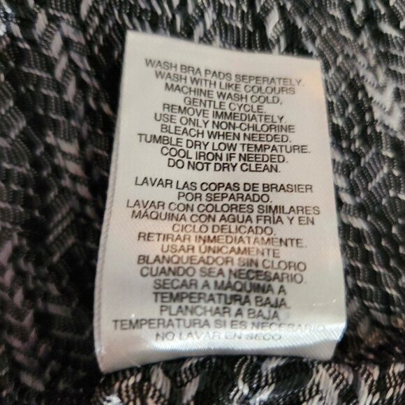 MPG Tennis Dress Womens Medium Black Gray Athletic Sheer Mesh Paneling - Picture 11 of 15